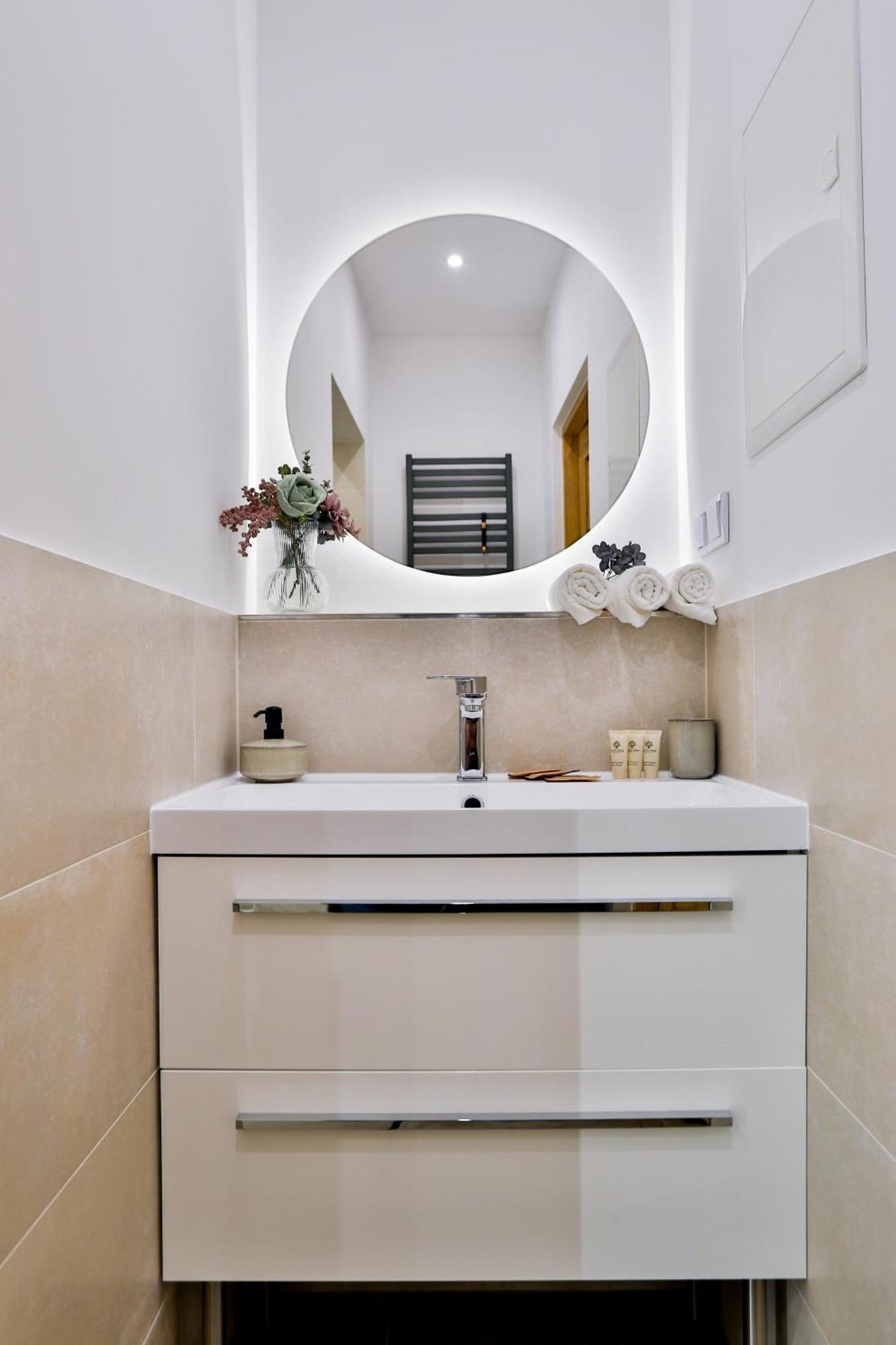 Studio Artdeco Rabka Luaran gambar